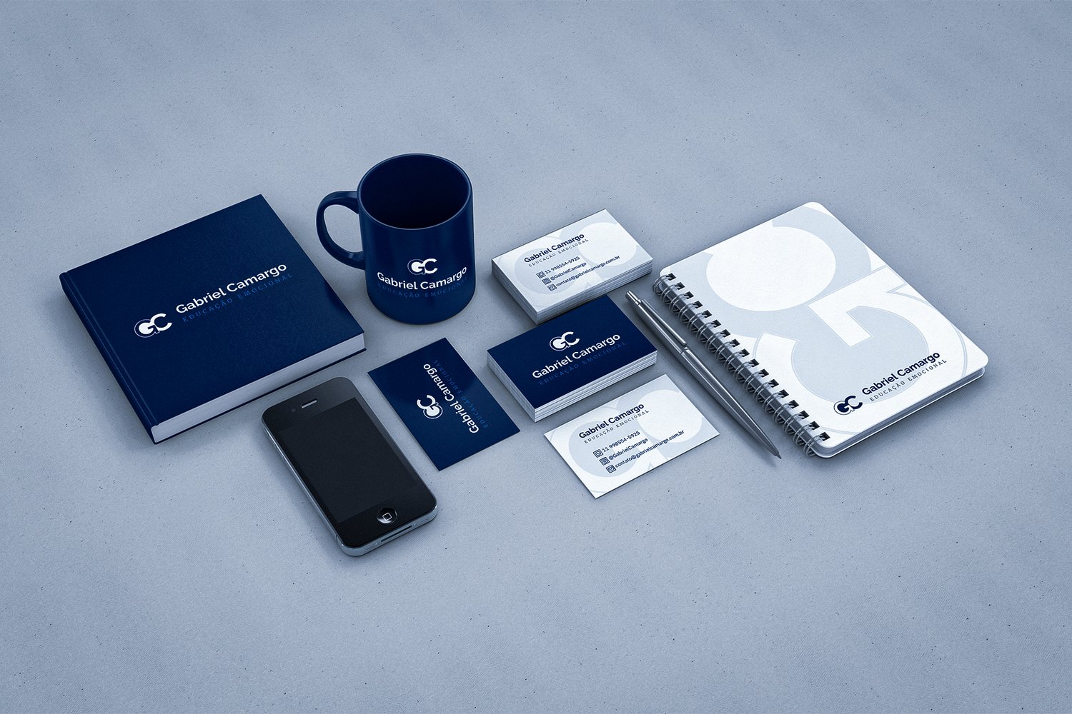 Conjunto de papelaria da marca Gabriel Camargo